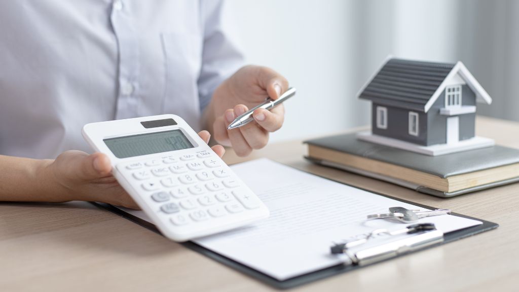 地震で家が倒壊したら住宅ローンはどうなる?