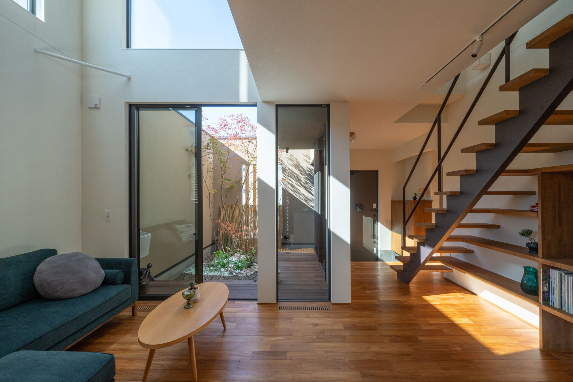 自然と共生する和モダン邸宅 自然と共生する和モダン邸宅