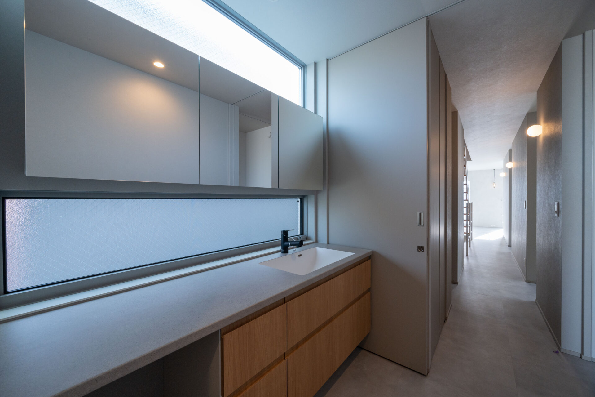 アール壁がデザインする家