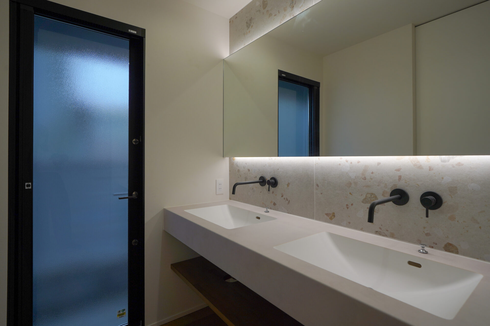 伸びやかな空間が広がる家